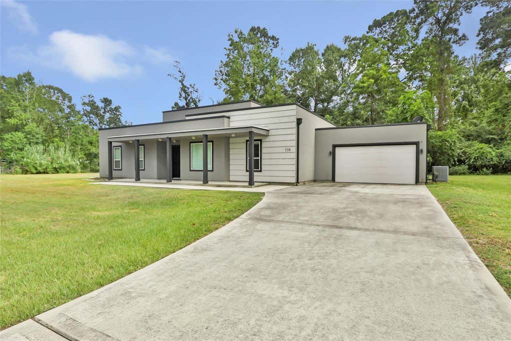 Photo of 538 Magnolia Point Drive, Huffman, TX 77336 (MLS # 2216303)