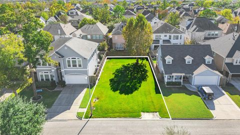 4313 Vivian Street Bellaire TX 77401