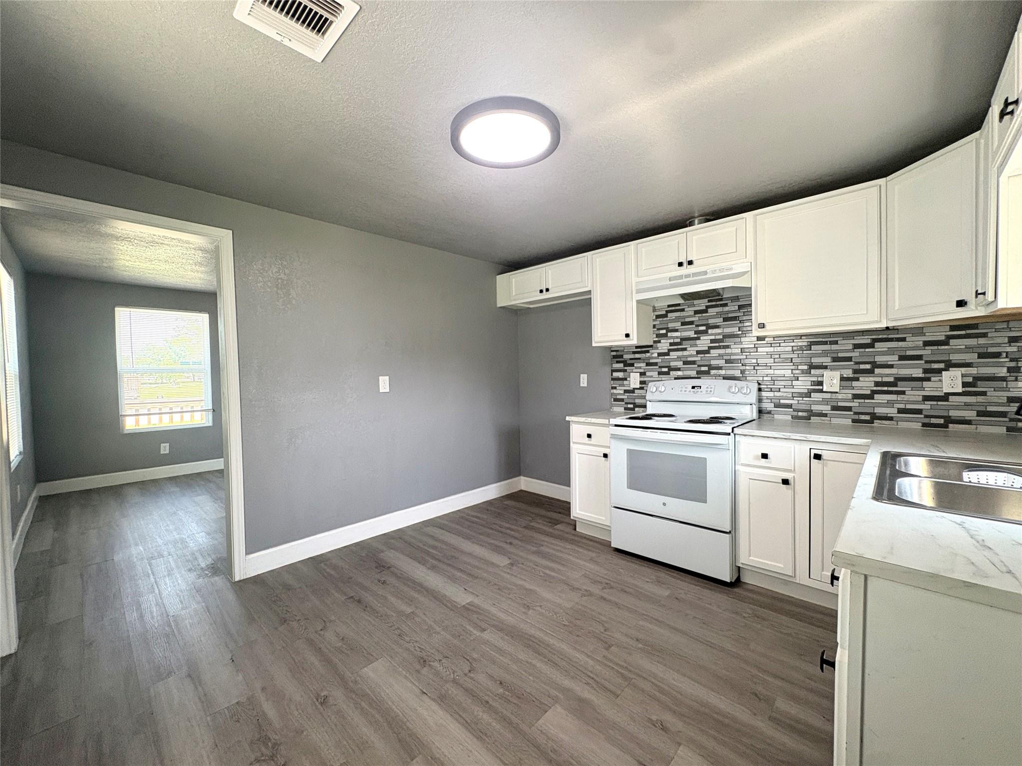 405 N Erskine Street