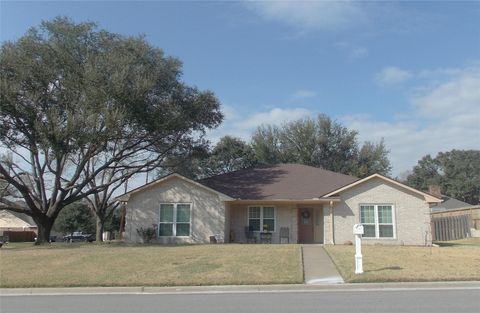 Photo of 1501 E Pecan Street, Brenham, TX 77833 (MLS # 63231810)