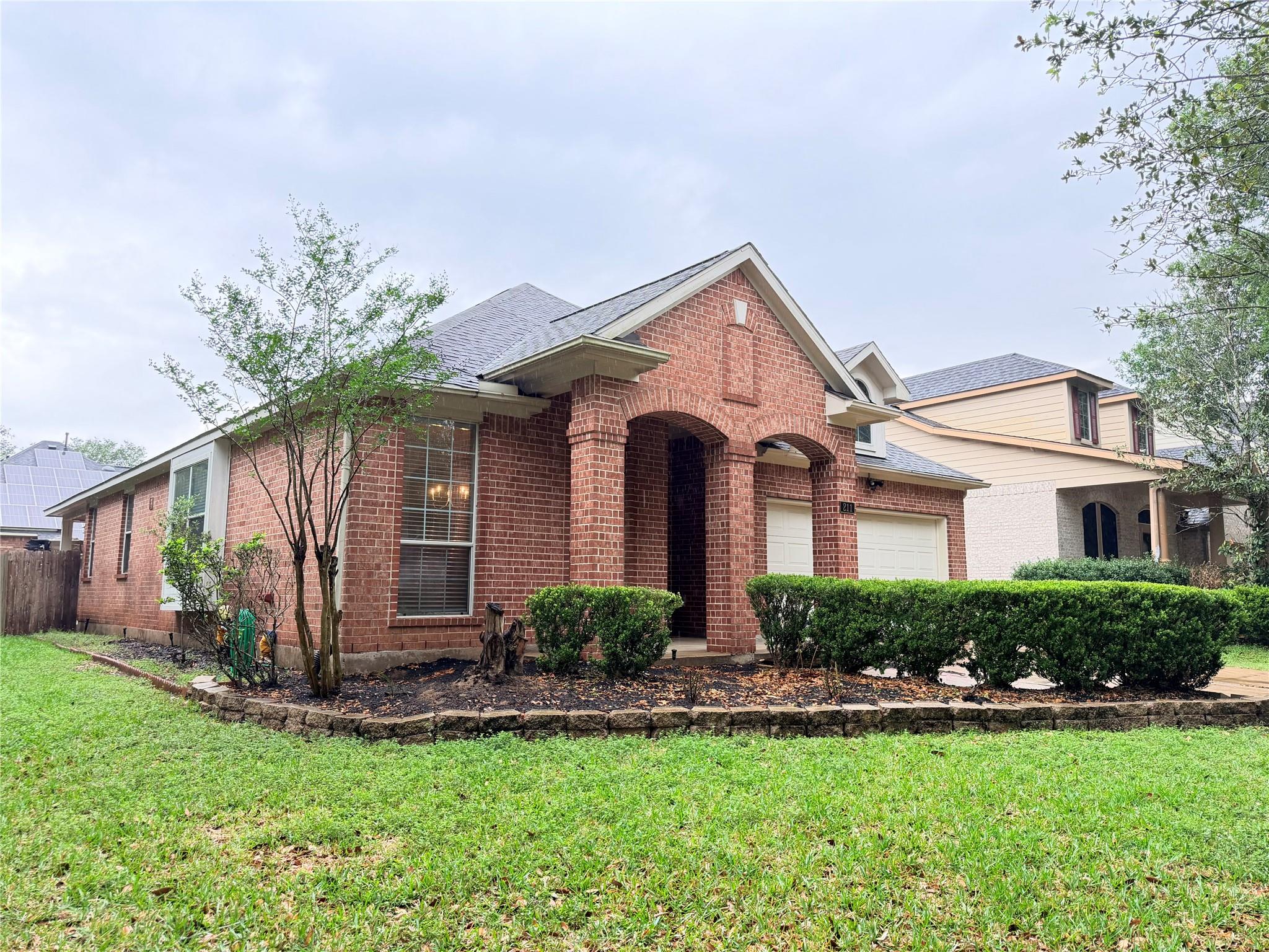 211 Briar Trace Lane