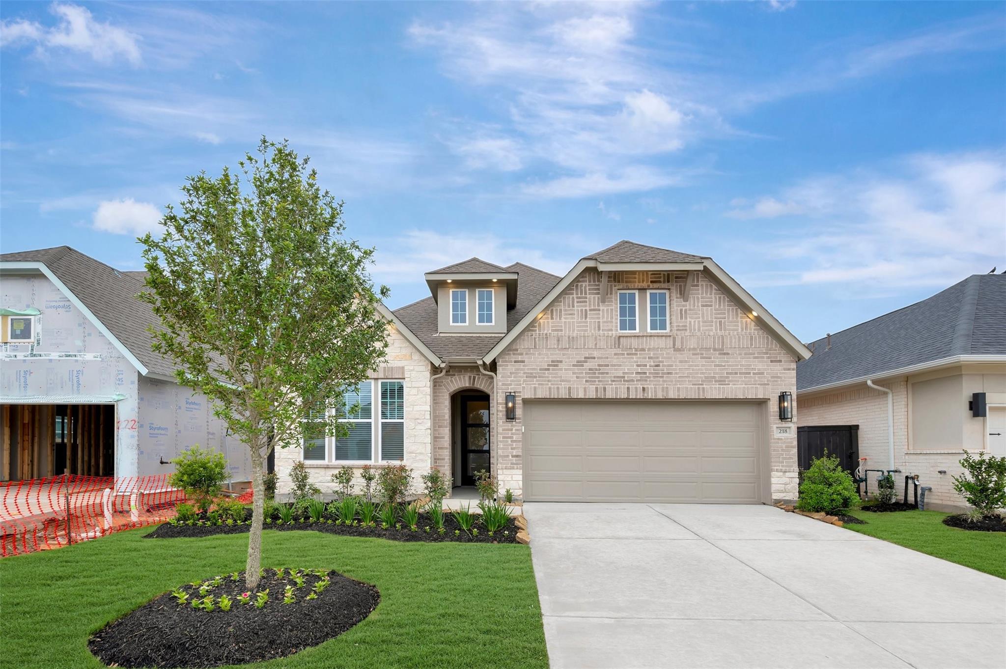 218 Mandarin Mist Street