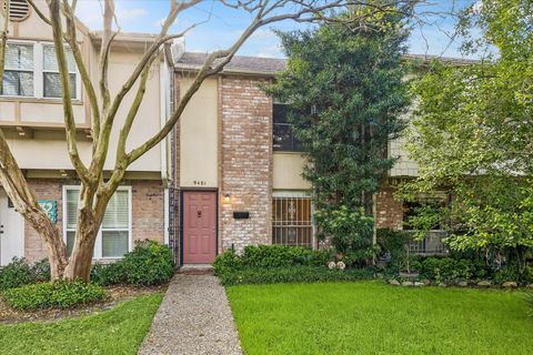 Photo of 9481 Fondren Road, Houston, TX 77074 (MLS # 31448415)