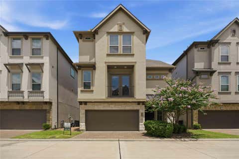 Photo of 3904 Centre Plains Way Way, Houston, TX 77043 (MLS # 6756121)