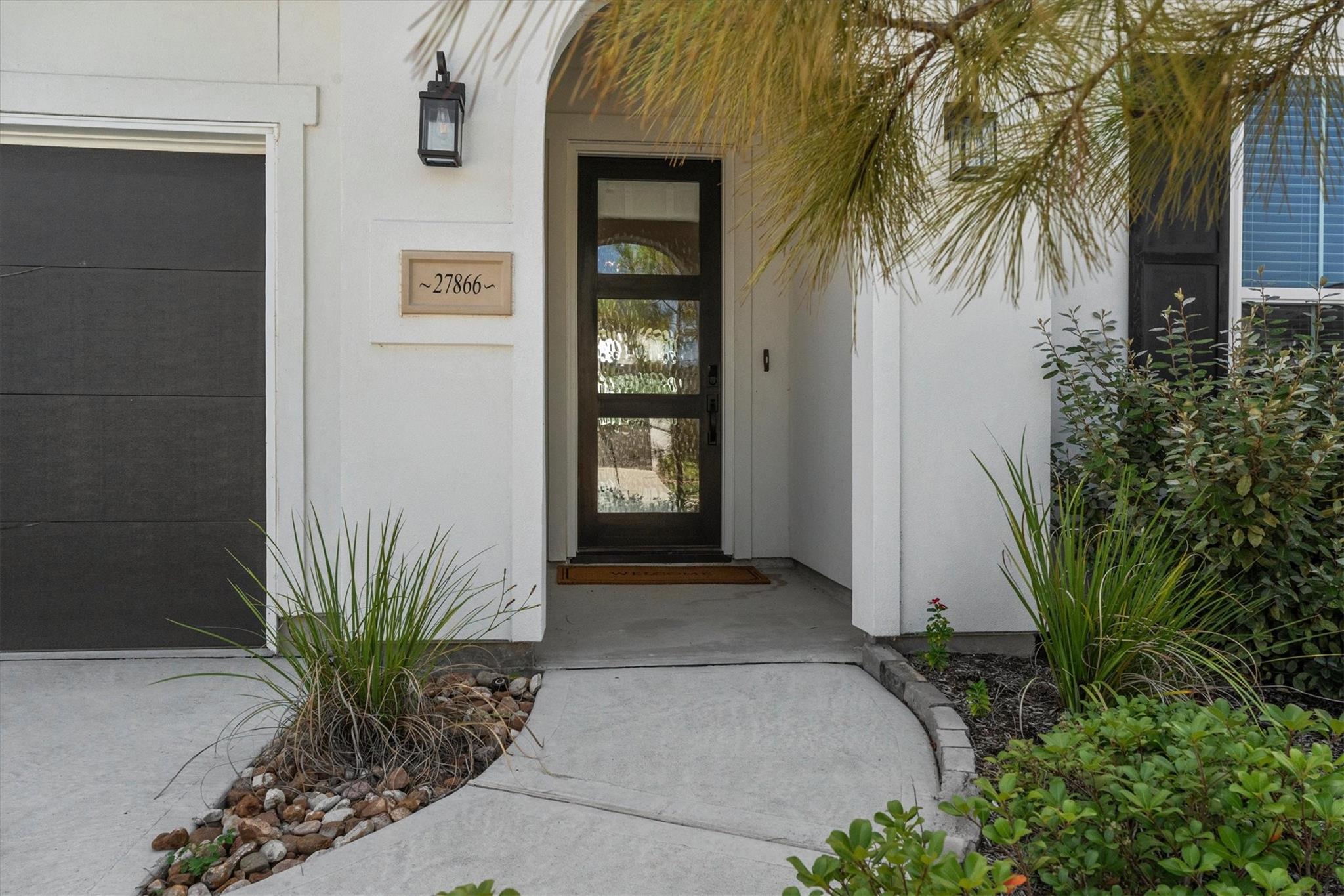 27866 Wooded Pond Drive