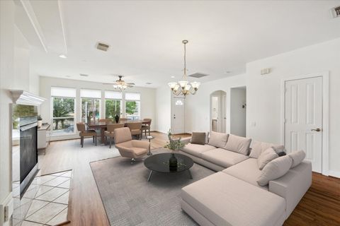 Photo of 2402 Calumet Street #C, Houston, TX 77004 (MLS # 71792698) Photo of 2402 Calumet Street #C, Houston, TX 77004 (MLS # 71792698)