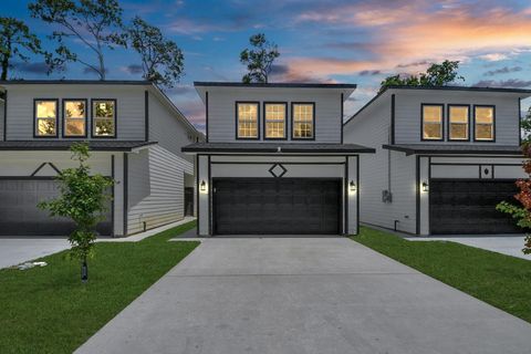 Photo of 8157 Crestview Drive Dr, Houston, TX 77028 (MLS # 42138814)