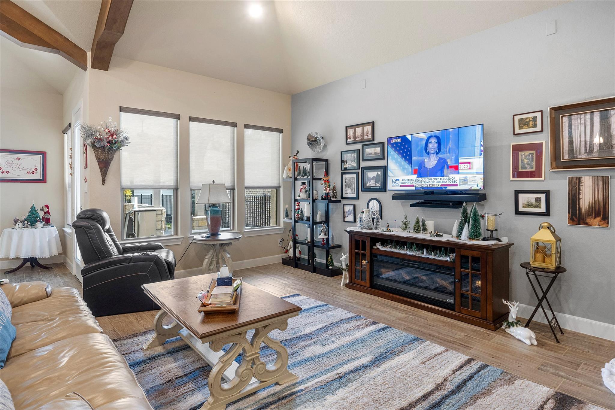 5634 Fountain Villas Way