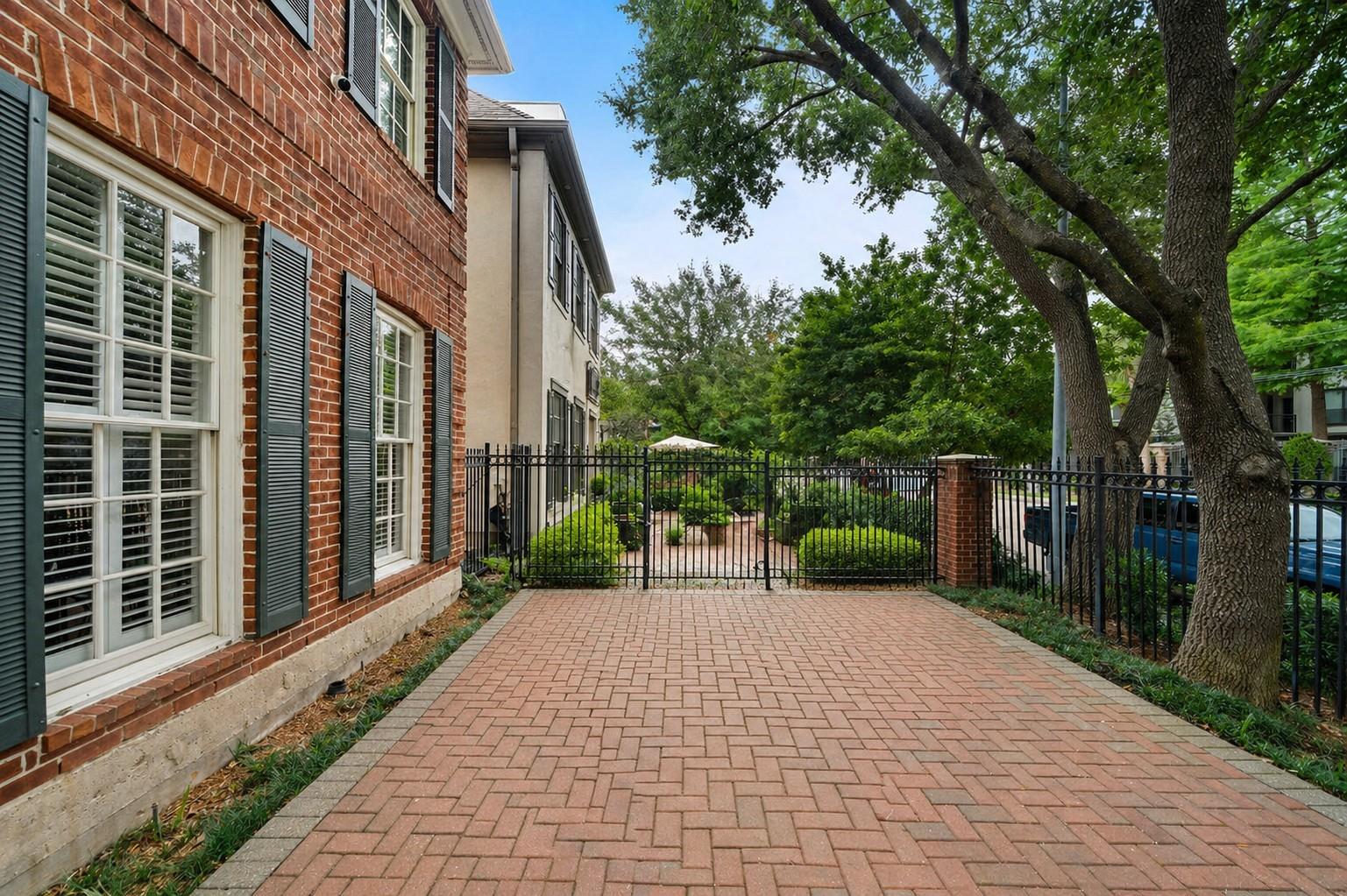 5136 Chevy Chase Drive