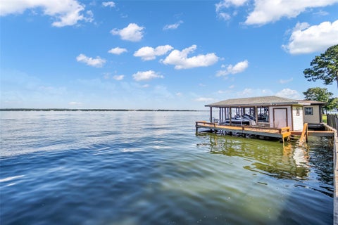 Photo of 16314 Hunters Circle Cir, Montgomery, TX 77356 (MLS # 33597046)