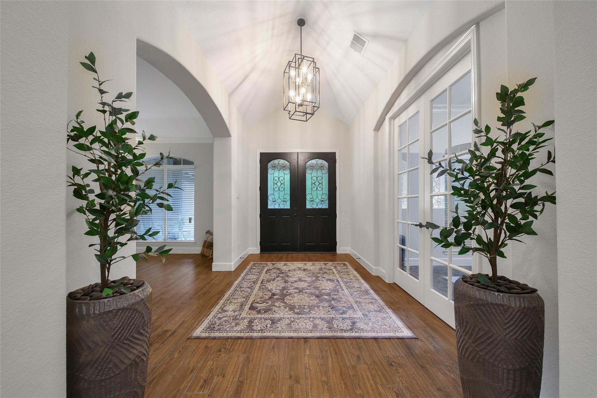 27118 Bearclaw Court
