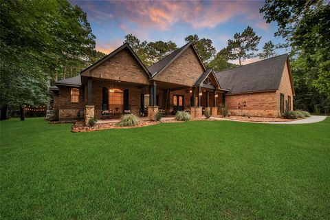 Photo of 27118 Bearclaw Court, Magnolia, TX 77355 (MLS # 31252675)
