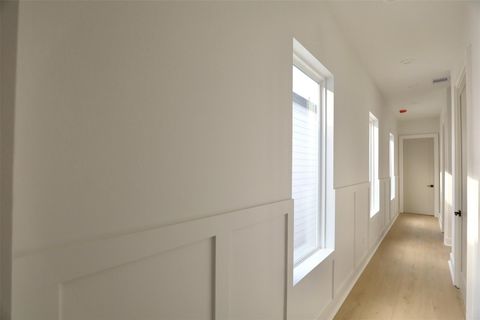 Tiny photo for 140 E 37th, Houston, TX 77018 (MLS # 55755033)