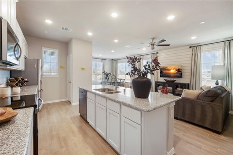 Photo of 11914 Outer Bark Drive #15, Tomball, TX 77375 (MLS # 74331930) Photo of 11914 Outer Bark Drive #15, Tomball, TX 77375 (MLS # 74331930)