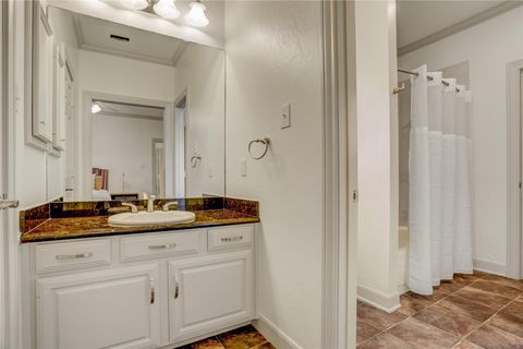 Tiny photo for 18 Dartmoor Court, Sugar Land, TX 77479 (MLS # 84297187)
