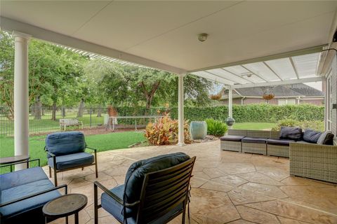 Tiny photo for 18 Dartmoor Court, Sugar Land, TX 77479 (MLS # 84297187)