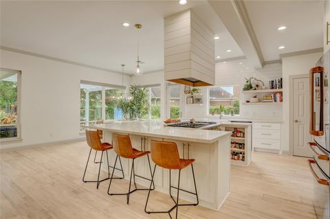 Tiny photo for 18 Dartmoor Court, Sugar Land, TX 77479 (MLS # 84297187)