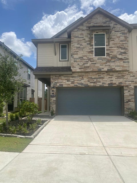 Homes For Rent - 12638 Blue Catfish Lane<br/> Hockley, TX 77433