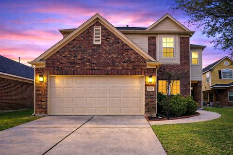 Homes For Sale - 14843 Live Oak Green Court<br/> Houston, TX 77049