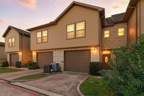 17570 Hwy 105 W 53 Montgomery TX 77356