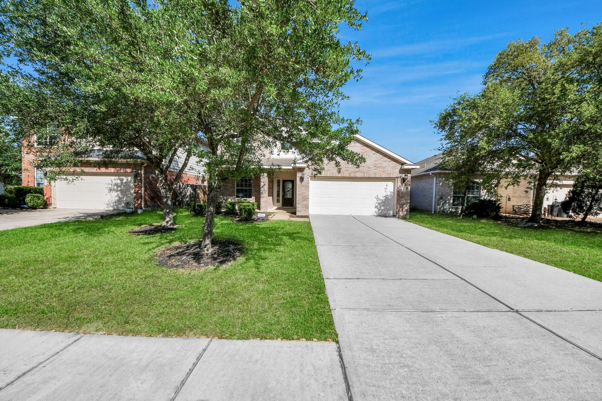 2518 Oakthorn Court