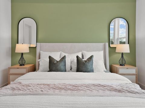 Photo of 253 De Boll Avenue St, Houston, TX 77022 (MLS # 36072300)