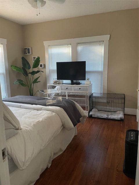 Photo of 4204 Crawford Street, Houston, TX 77004 (MLS # 9506590)