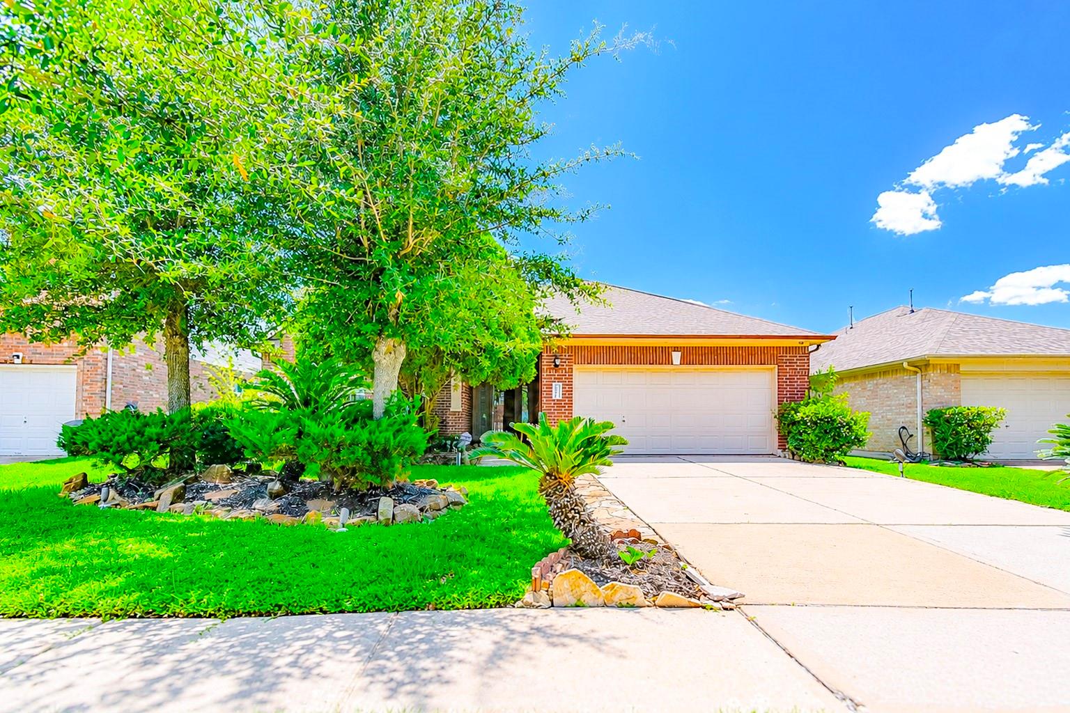 11414 Sleepy Hollow Trail Lane