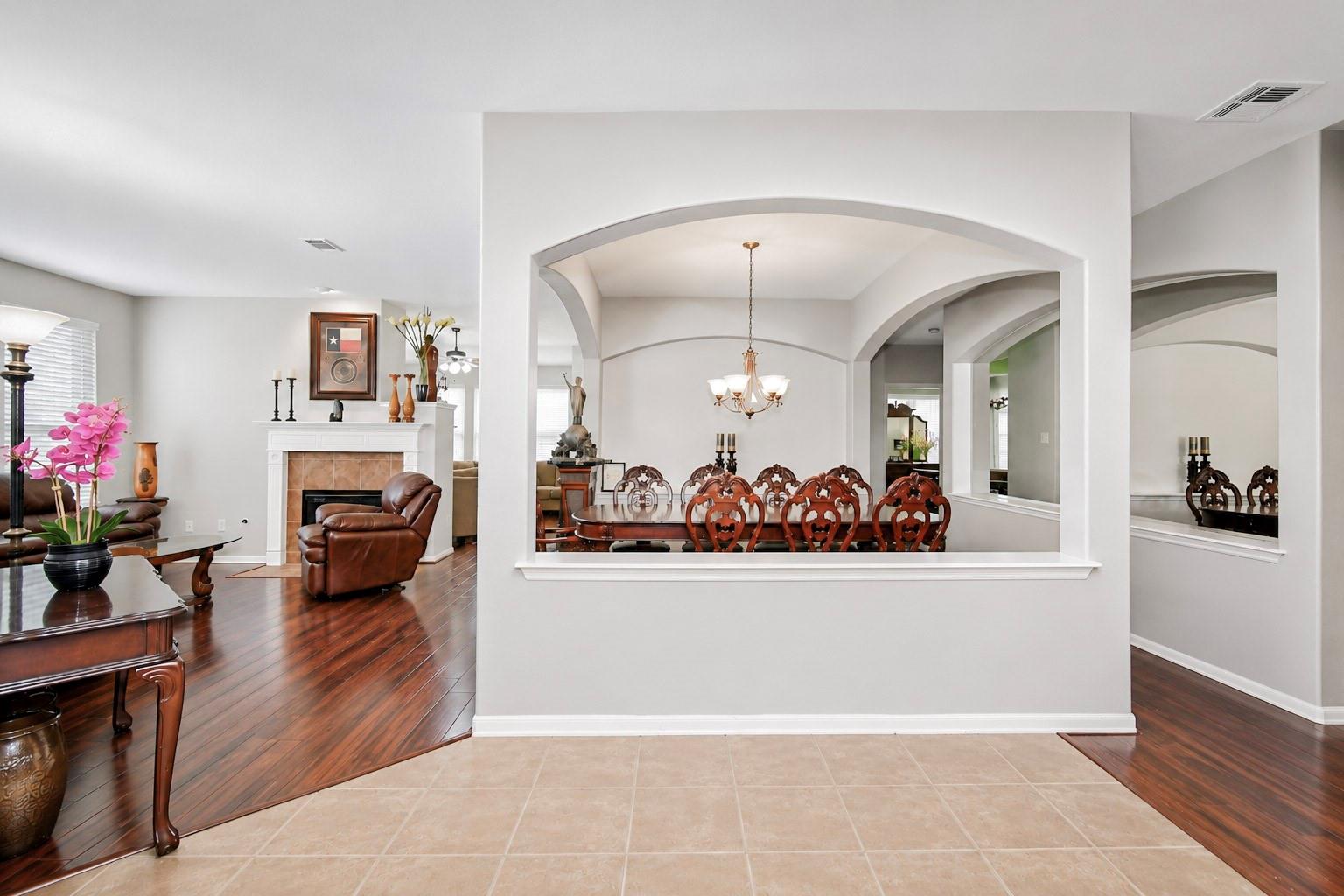 11414 Sleepy Hollow Trail Lane