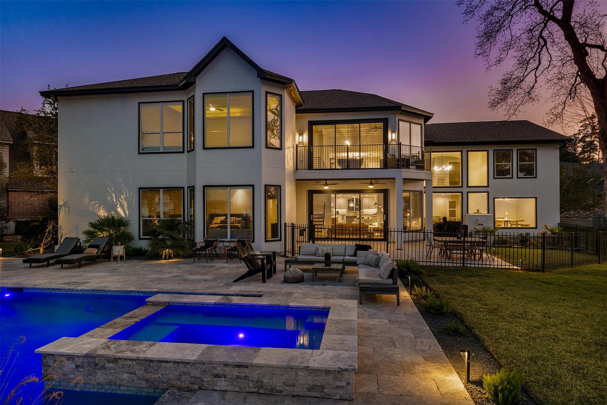 11706 Edgewater Court