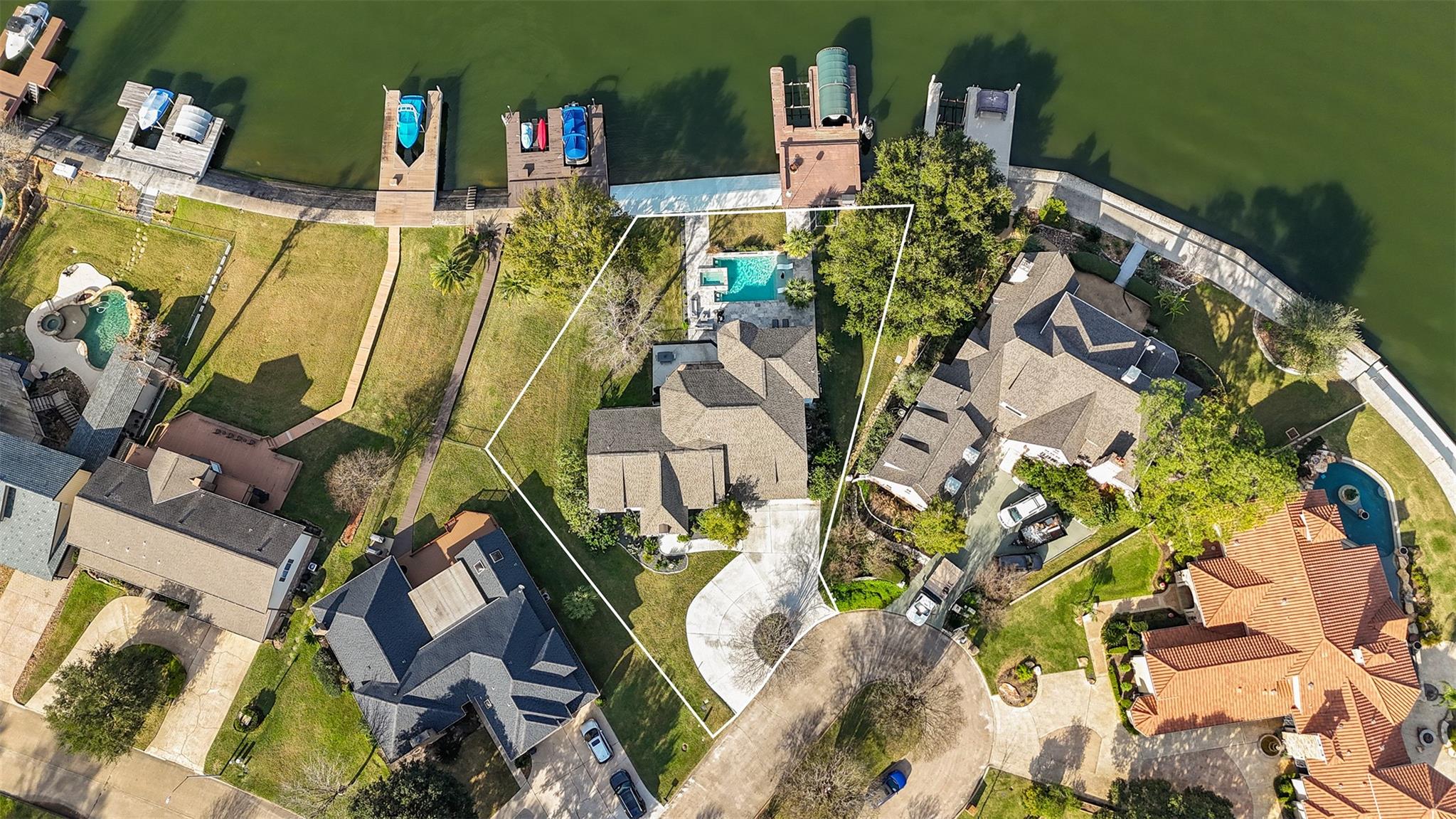 11706 Edgewater Court