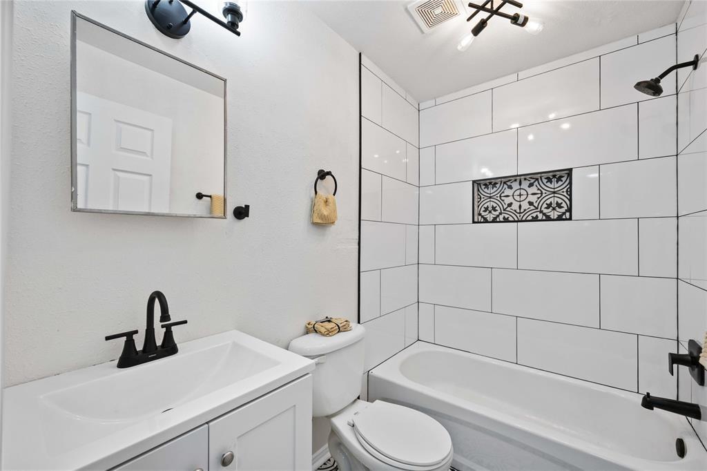 2423 Lucas Street A-B