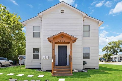 2423 Lucas Street A-B Houston TX 77026