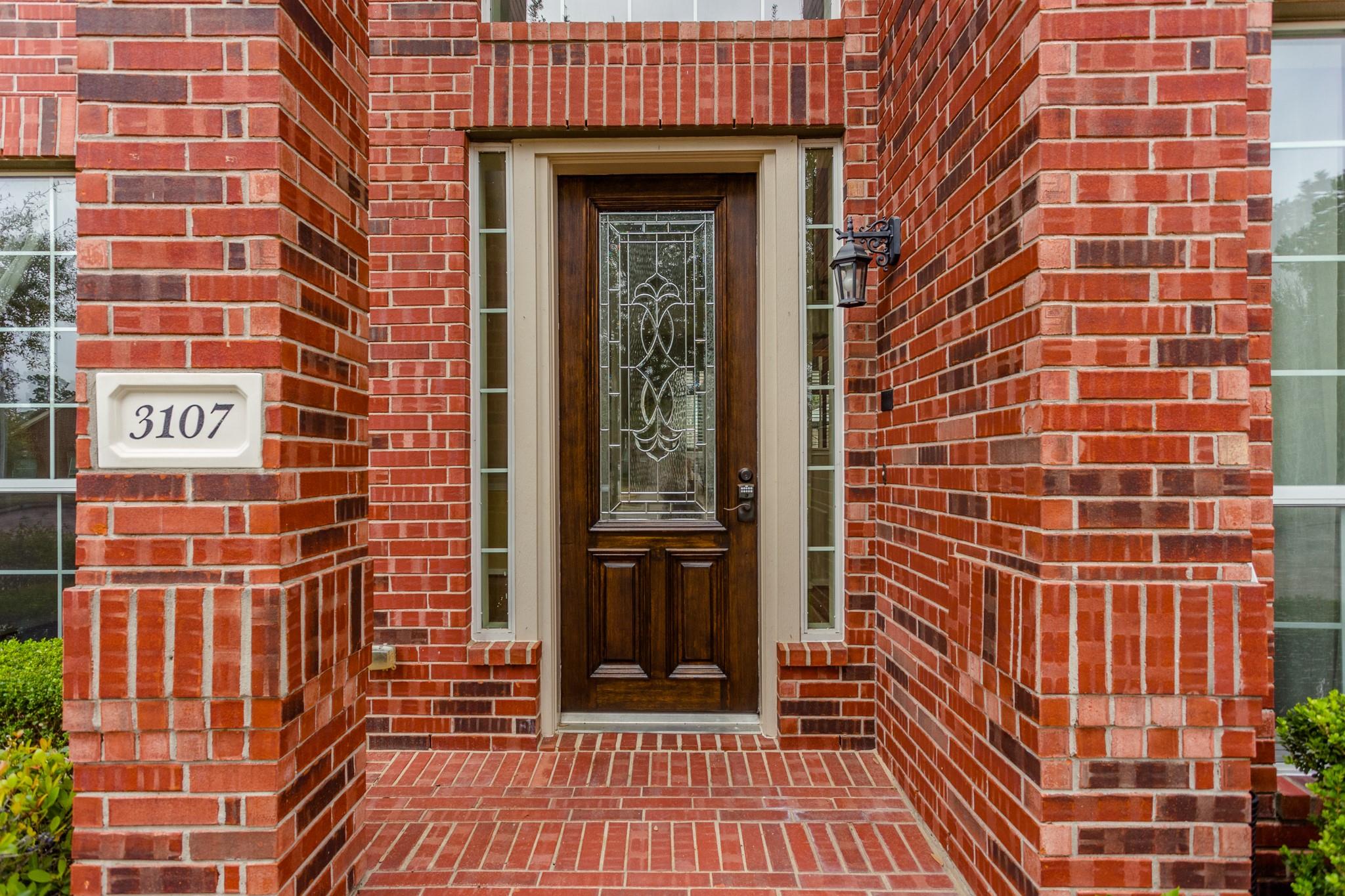 3107 Rosholt Drive