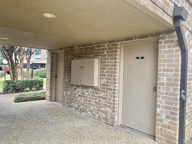 2211 S Braeswood Boulevard 21G