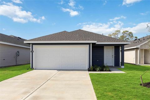 Photo of 6208 Olive Pit Lane, Houston, TX 77048 (MLS # 34134270)