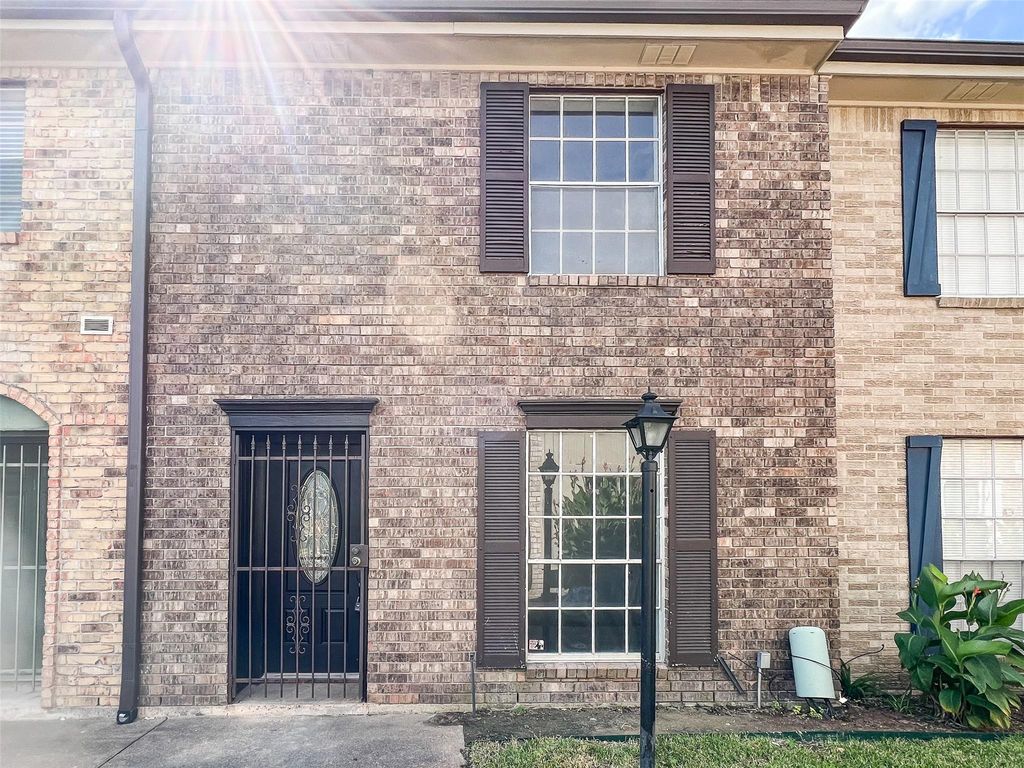 Photo of 1715 Moritz Drive #2, Houston, TX 77055 (MLS # 4261496)