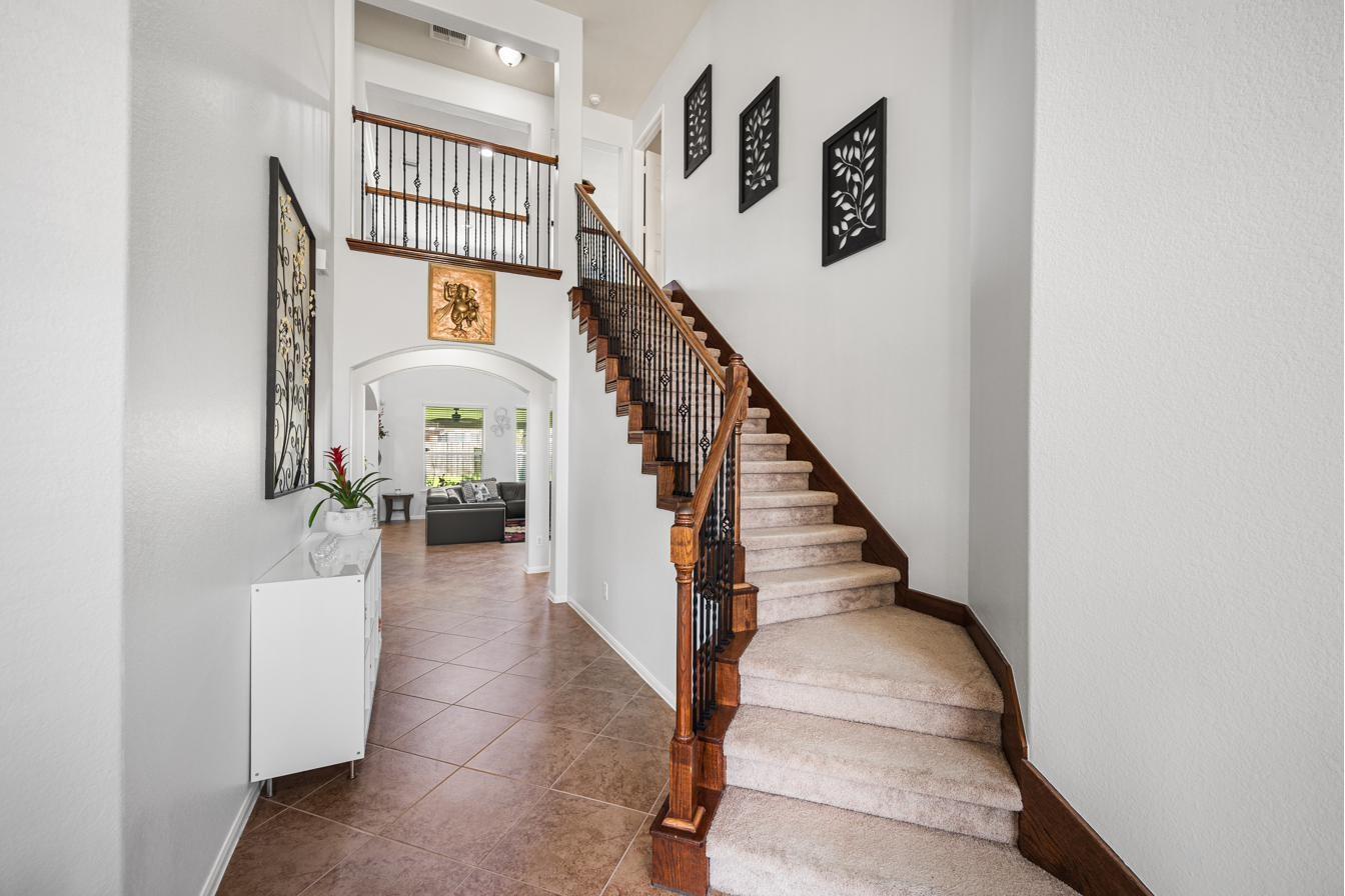 4206 Windmill Hill Drive