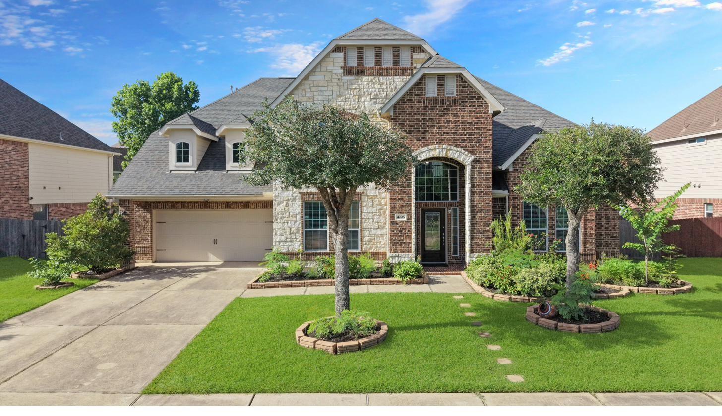 4206 Windmill Hill Drive