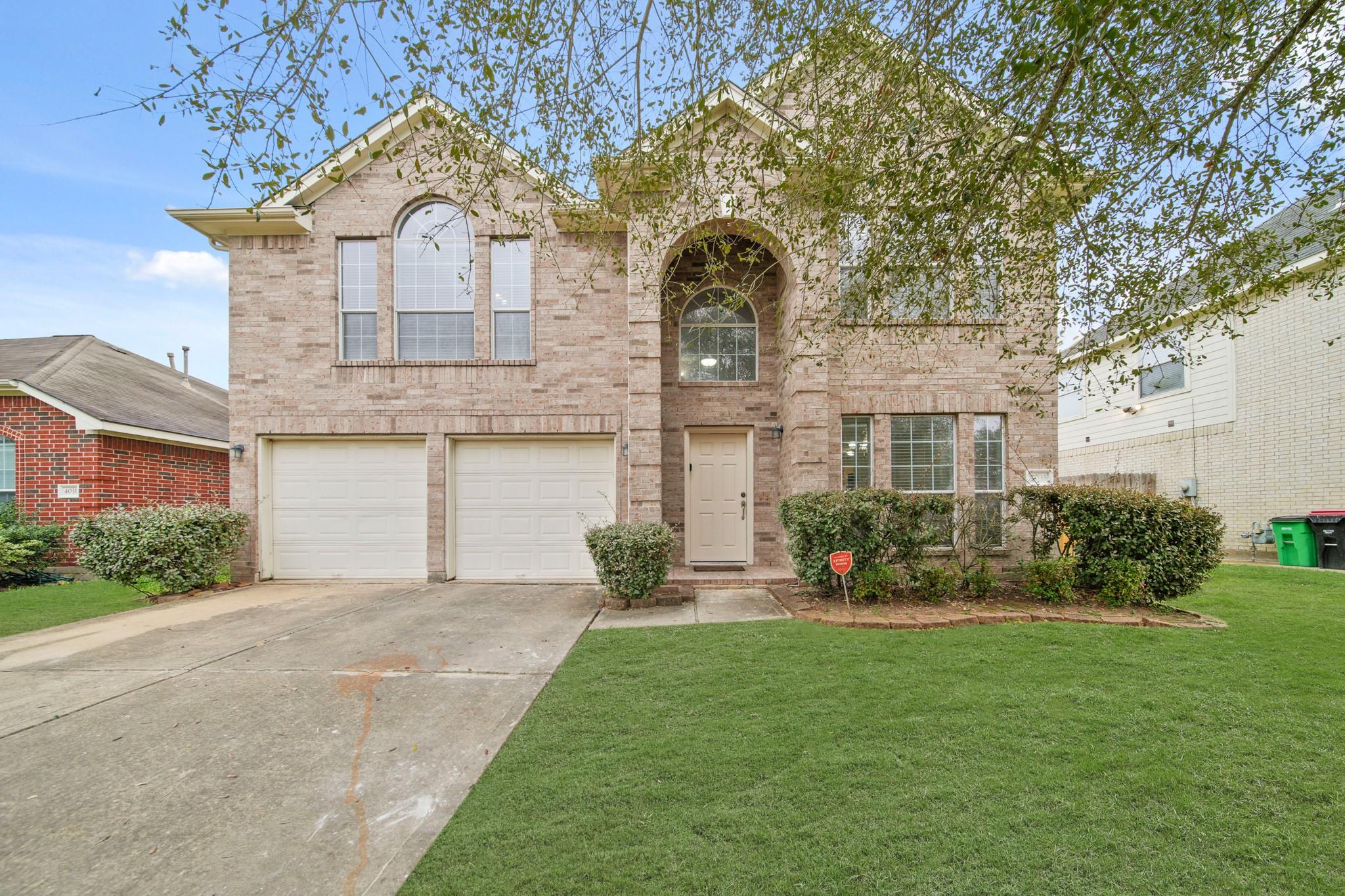 4035 E Teal Estates Circle