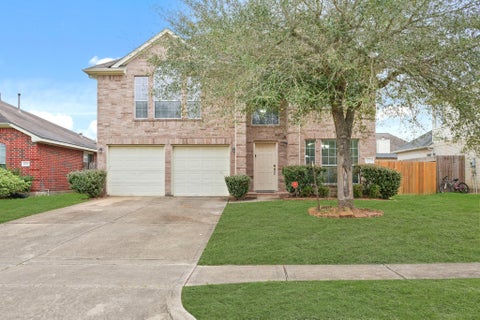 Photo of 4035 E Teal Estates Circle, Fresno, TX 77545 (MLS # 51159300)