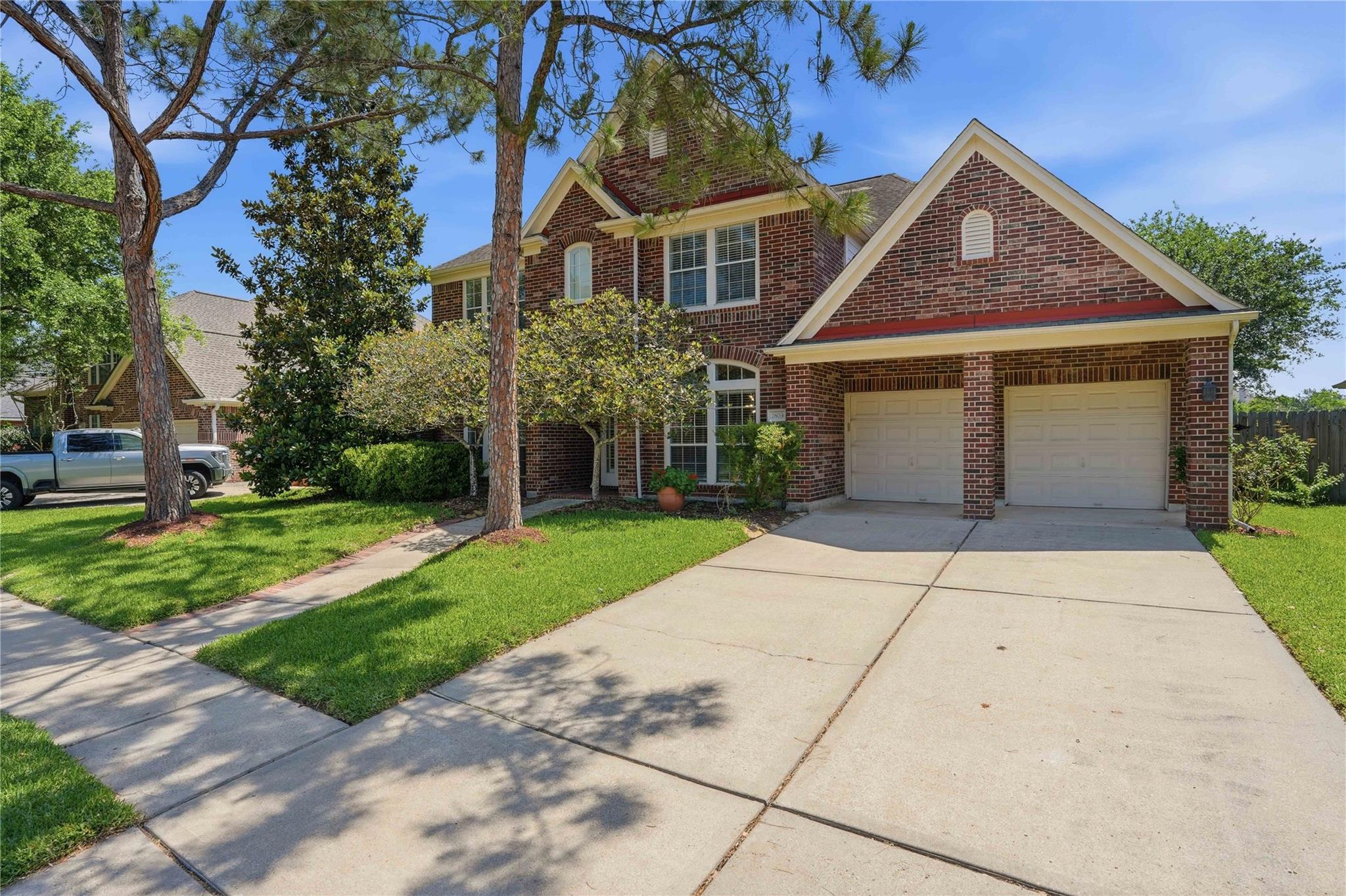 2803 Pinebend Drive