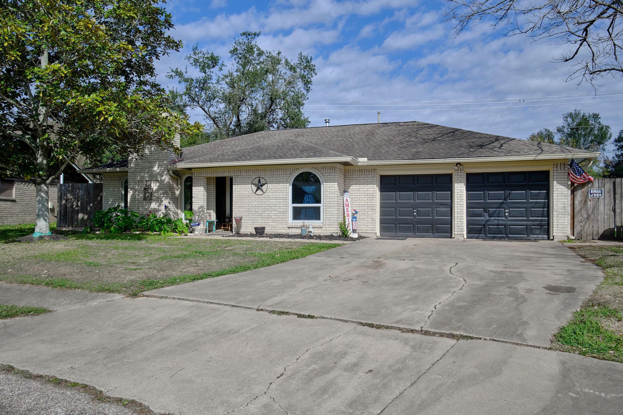 729 Newman Street