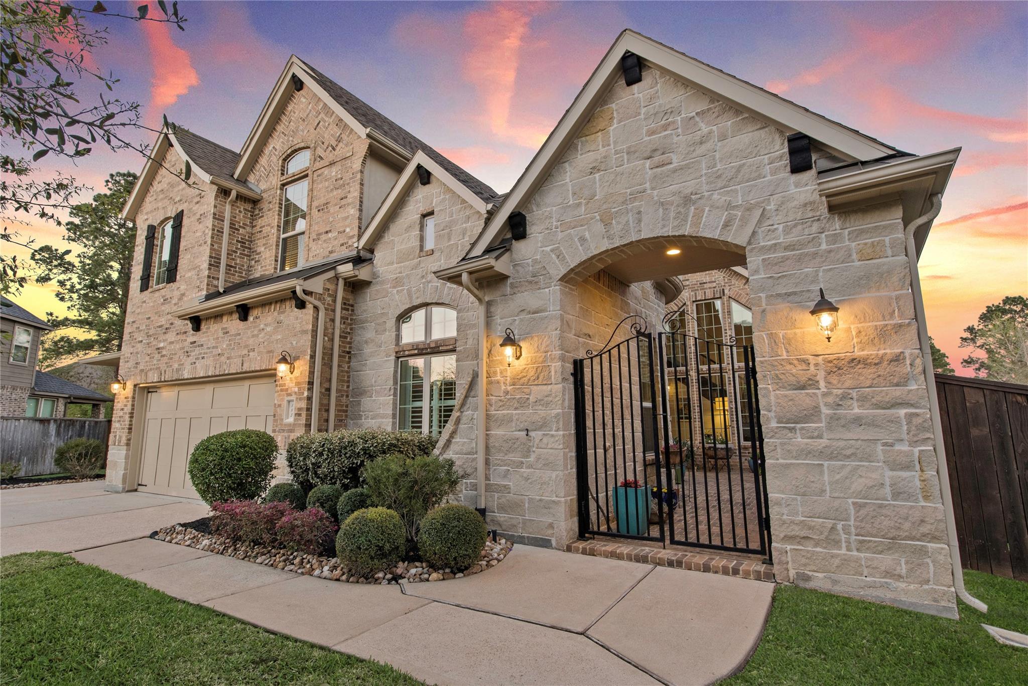 183 Wade Pointe Drive