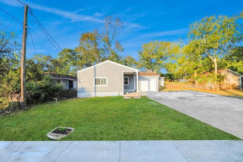 2508 S Texas Avenue A Pearland TX 77581