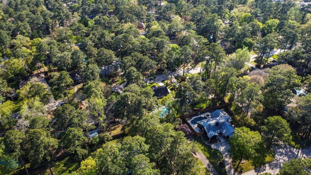 Photo of 2007 Seven Oaks Drive, Kingwood, TX 77339 (MLS # 74105407)