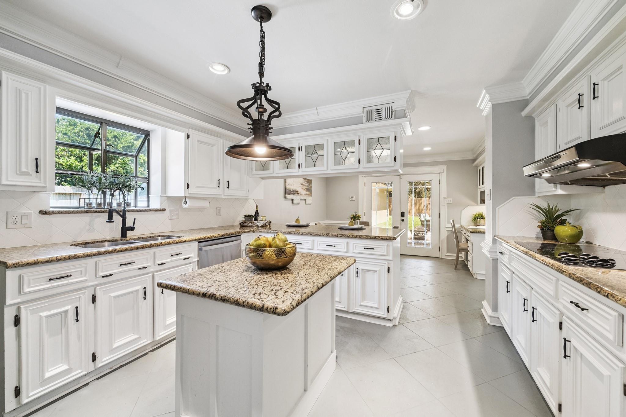 2007 Seven Oaks Drive