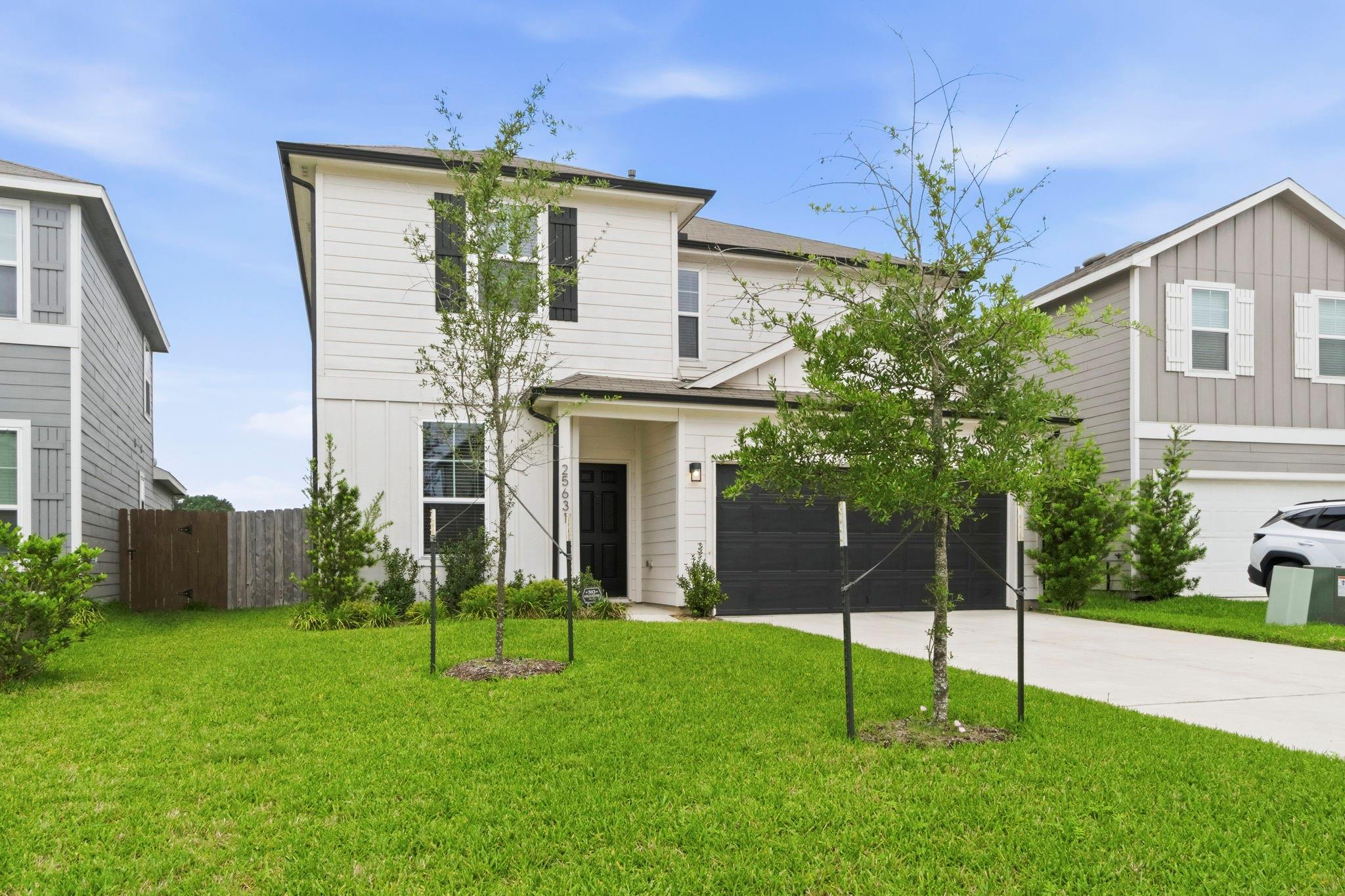 25631 Balsamroot Drive