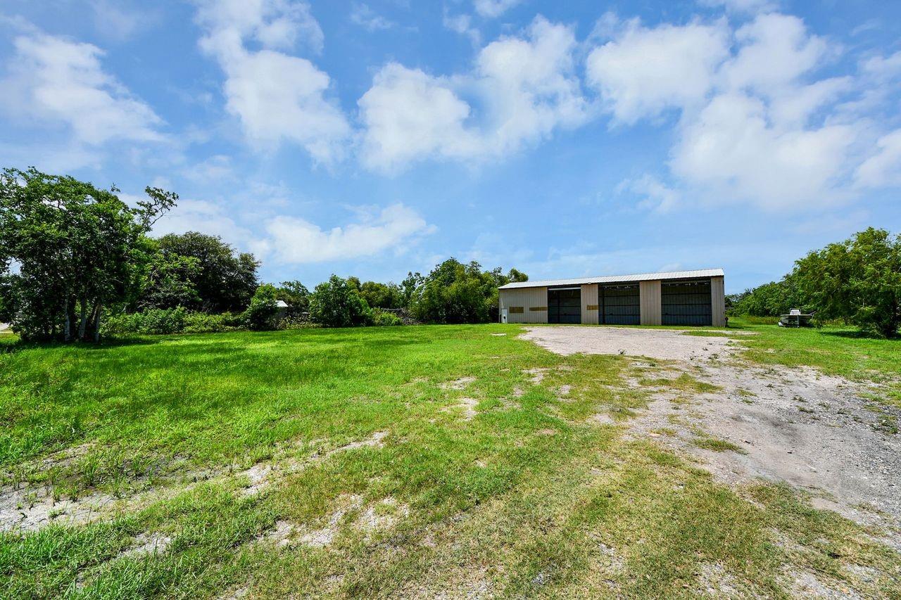 5793 Pearson Road