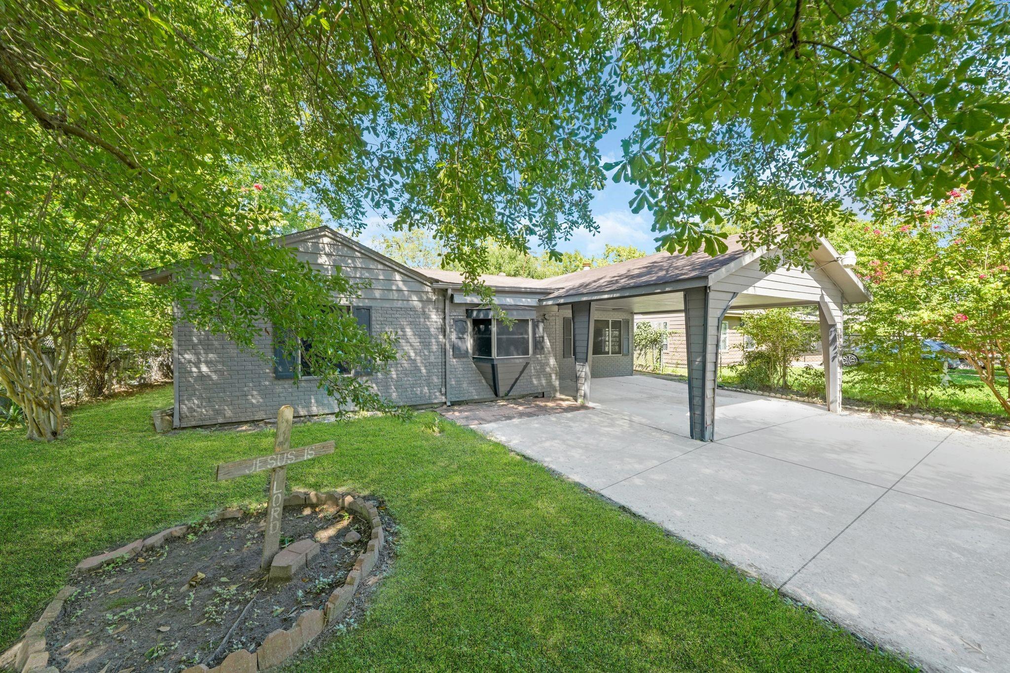 8142 Herschelwood Street